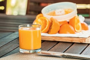 fresh-orange-juice-1614822_1280